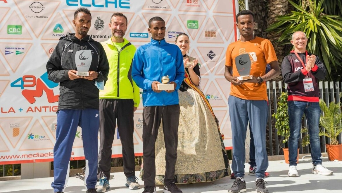 Los atletas etíopes dominan el podio de la clasificación general masculina de la 49 Media Maratón Internacional Ciudad de Elche
