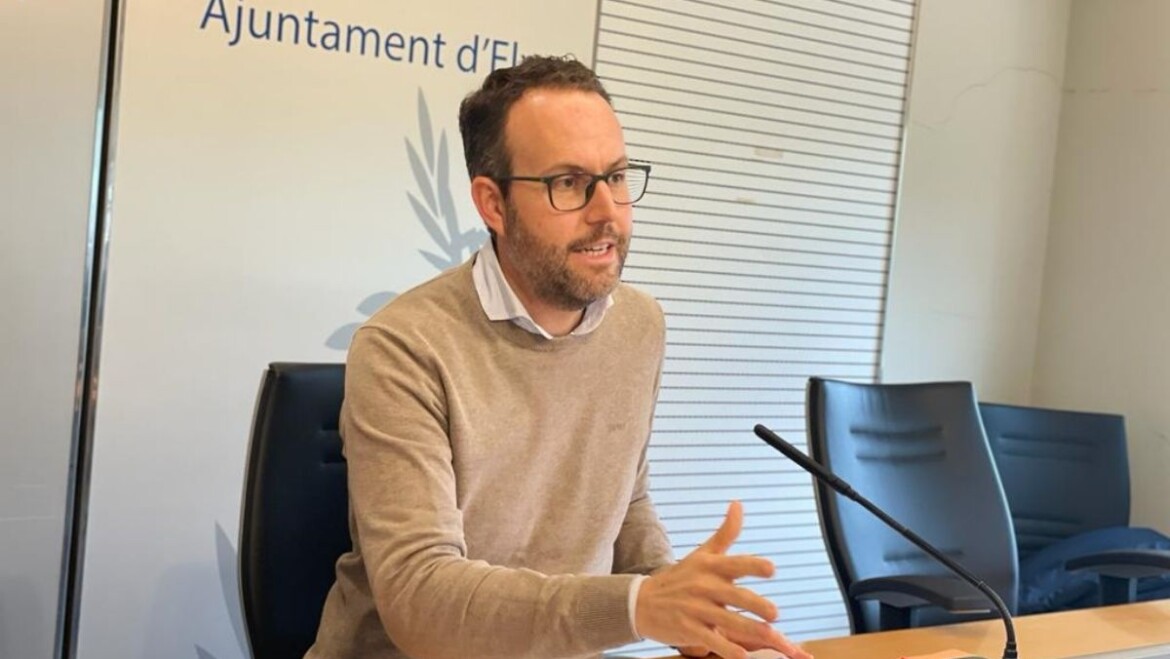 La Junta de Govern adjudica les obres de reparació i de substitució de la coberta del gimnàs i del menjador del col·legi El Palmerar