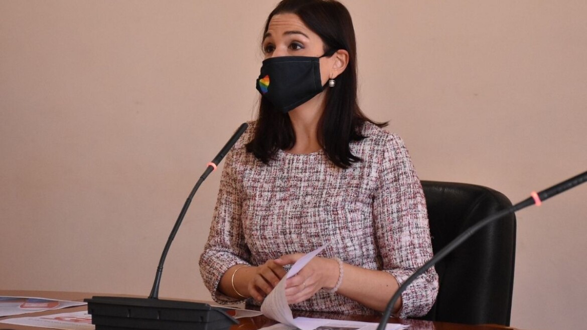 La Capilla de la Orden Tercera acoge una exposición que da la vuelta al mundo a través de 160 marcapáginas