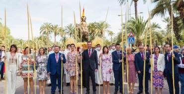 La Semana Santa vuelve a Elche tras dos años con una multitudinaria procesión de Domingo de Ramos