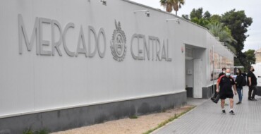El Ayuntamiento avanza en la consolidación del mercado de abastos en la Avenida de la Comunidad Valenciana