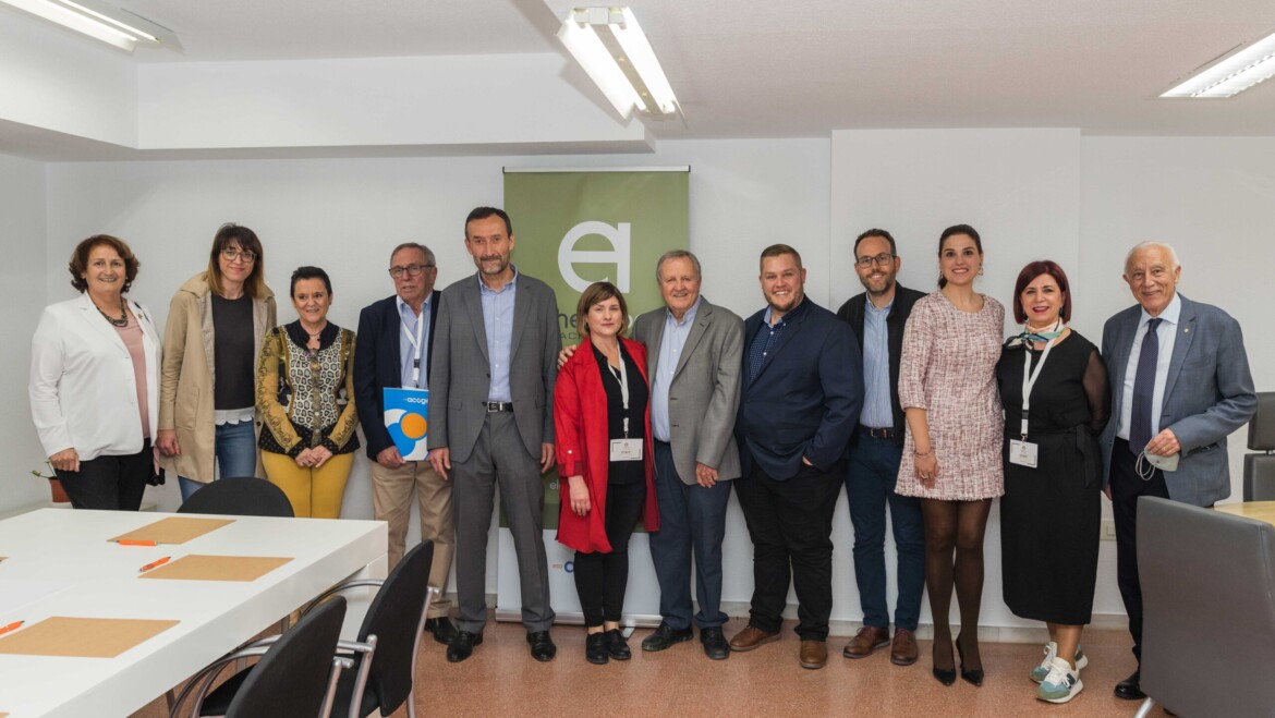 Las nuevas instalaciones de Elche Acoge en El Pla dignifican y mejoran la calidad de los servicios para atender a un mayor número de personas.