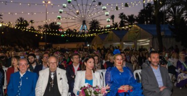 Más de 8.000 personas disfrutan de las actuaciones de cante y baile flamenco y de la gastronomía de la Feria de Andalucía de Elche