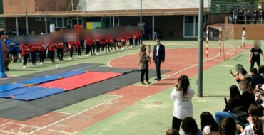 El alcalde inaugura las IX Olimpiadas Deportivas del IES Torrellano que ha contado con la participación de más de 500 estudiantes y 80 docentes