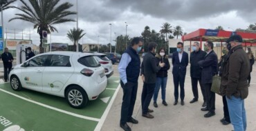 Elche se convierte en referente de la movilidad sostenible con la instalación de cuatro puntos de recarga eléctrica en la gasolinera de la Estación de Autobuses