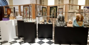El Centro Cultural Las Clarisas acoge una exposición de la imagen de la Dama de Elche a través de 200 piezas