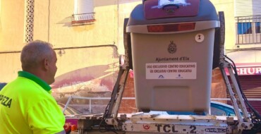 Limpieza pone en marcha la ruta de recogida orgánica de grandes productores con un centenar de contenedores