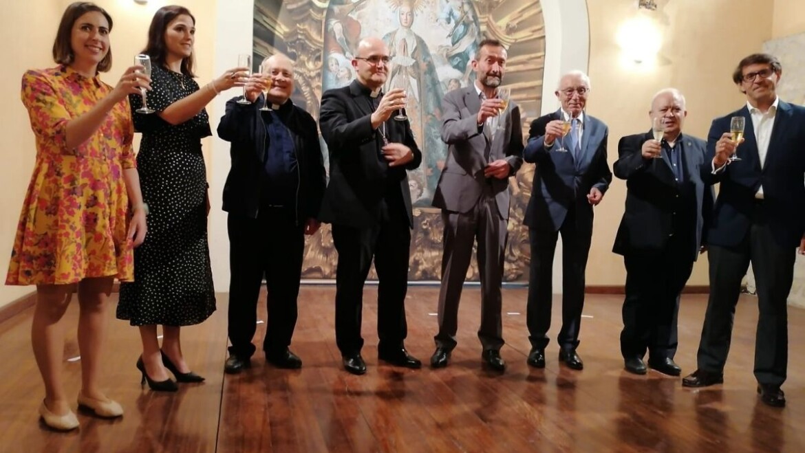 Elche brinda por el XXI aniversario de la declaración del Misteri d´Elx como Patrimonio de la Humanidad