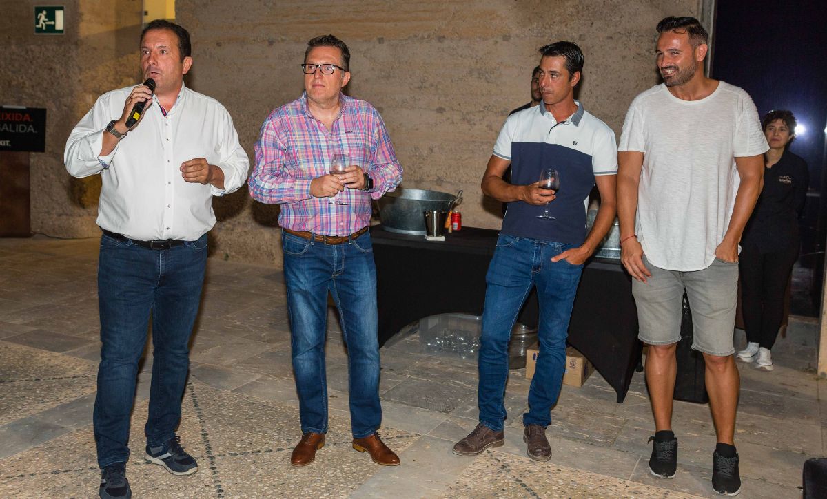 Reconocimiento a las reinas de las fiestas de Elche 2019 (21)