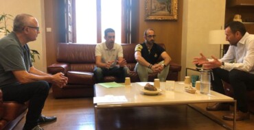 El alcalde y el concejal de Deportes se reúnen con la nueva directiva de la Federación de Peñas del Elche CF
