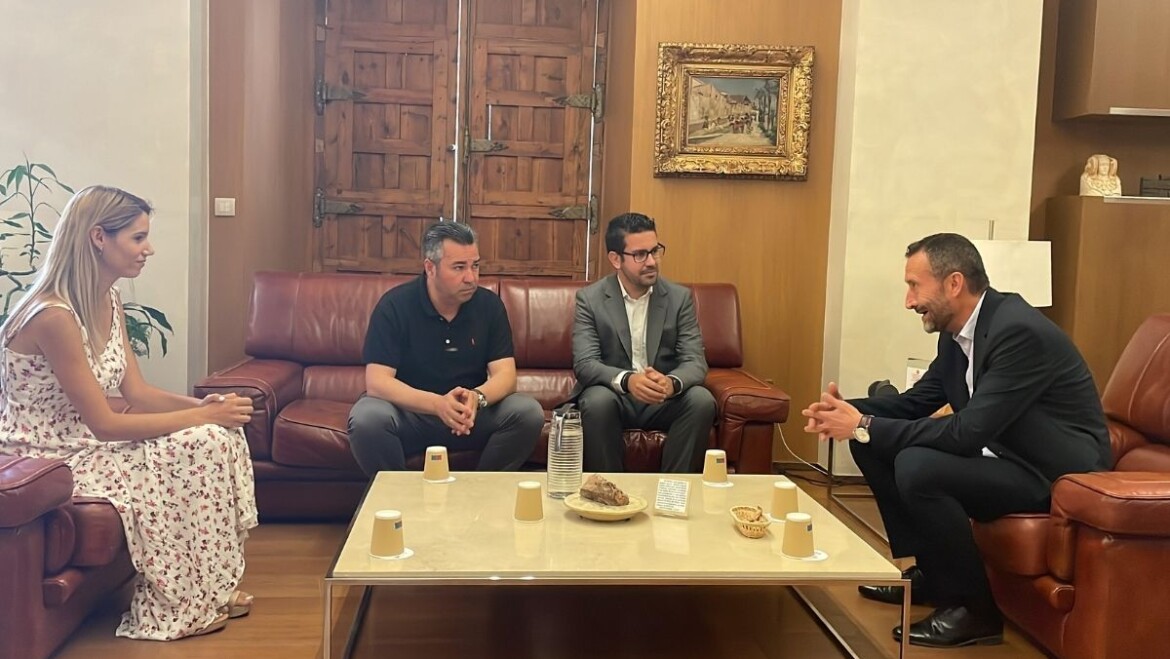 El alcalde elogia la trayectoria de JOVEMPA por su importante contribución al desarrollo socioeconómico de Elche