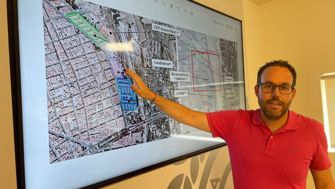 El estudio de Porfirio Pascual confirma que los socavones se deben al inadecuado relleno del terreno y prioriza actuar sobre la zona de las pistas de petanca