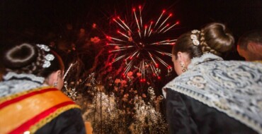 La Cridà congrega a unas 40.000 personas en el entorno del estadio Martínez Valero y marca el pistoletazo de salida de las fiestas de Elche