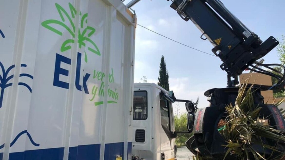 Gran acogida del servicio gratuito de recogida de poda puerta a puerta con 25 acciones diarias y 200.000 kilos en los primeros tres meses