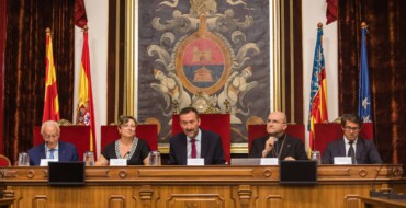 El alcalde marca como prioridades en la sesión anual del Patronat del Misteri la rehabilitación de Santa María y la mejora de la financiación por parte de la Generalitat y la Diputación