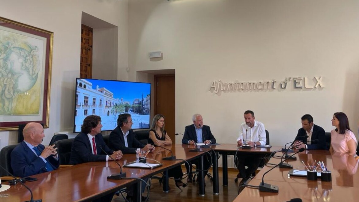 El Ayuntamiento y CEDELCO firman un convenio para estudiar el impacto económico que supondría la cesión de Dama de Elche a la ciudad