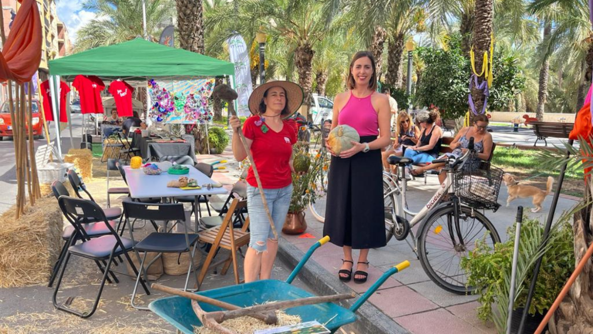 Movilidad crea jardines efímeros en aparcamientos para concienciar sobre espacios públicos verdes