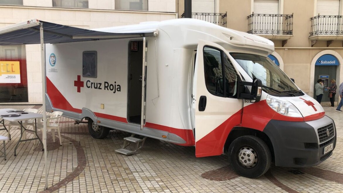 Una caravana de Cruz Roja actuará como ‘centro de día móvil’ para personas sin hogar en Elche