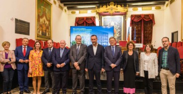 Ximo Puig destaca la fortalesa d’Elx per a albergar l’Agència Espacial Espanyola, avalada per la captació de talent i de fons europeus, les empreses líders del sector i el suport inversor a la innovació