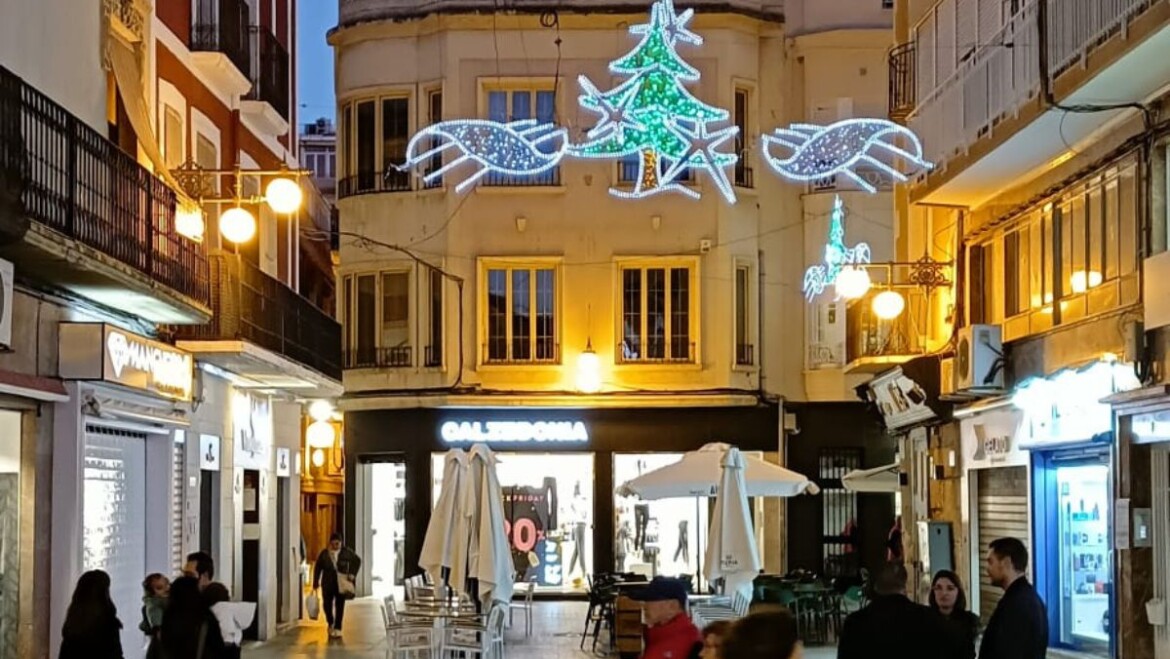 Conselleria aprueba el calendario de festivos aperturables para comercios de Elche