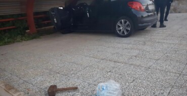 La Policía Local detiene a tres hombres por acceder a una vivienda y causar daños en su interior