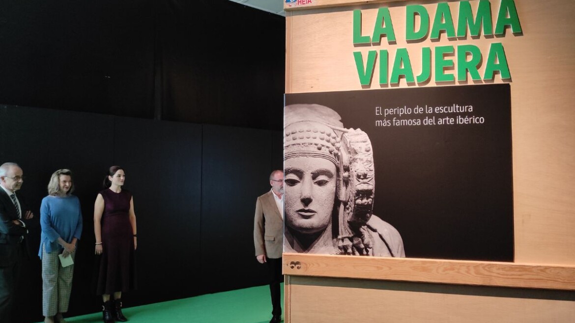 El MAHE inaugura l’exposició gràfica i audiovisual ‘La Dama Viatgera’