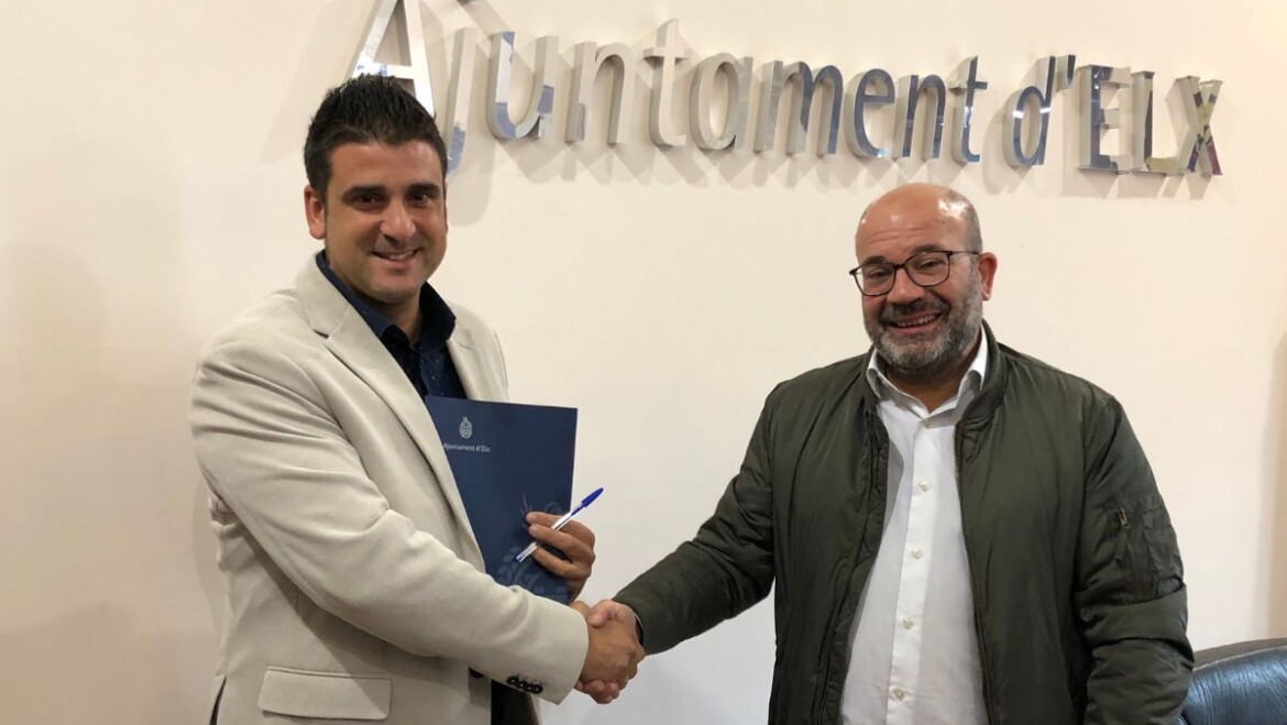 La Asociación de Productores de Dátil de Elche invertirá la ayuda económica proporcionada por el Ayuntamiento en obtener la Marca de Calidad Protegida