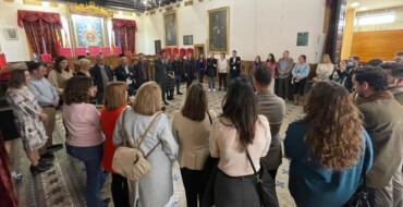 El alcalde desea la paz en Ucrania durante el tradicional brindis navideño de la Corporación Municipal con los periodistas locales