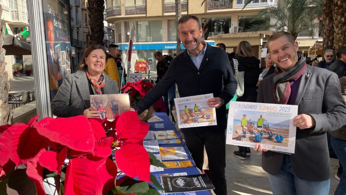 El alcalde respalda la reivindicación de los colectivos para sustituir en la Constitución el término disminuido por persona con discapacidad