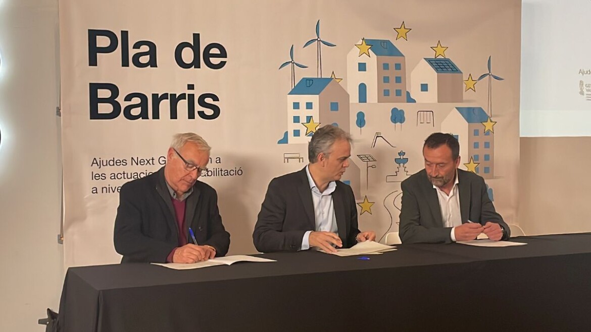 El alcalde firma en València el protocolo por el que el Ayuntamiento obtendrá 9,9 millones de euros para la regeneración del barrio de Porfirio Pascual