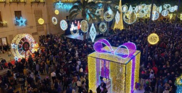 Elx dona la benvinguda a 2023 amb una de les nits de cap d’any més tranquil·les