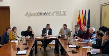 Adif confirma al Ayuntamiento la apuesta decidida del Ministerio de Transportes por modernizar la línea de cercanías Alicante-Elche-Murcia
