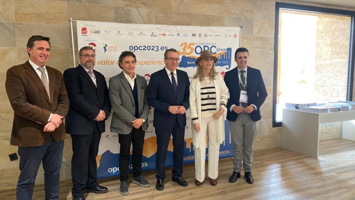 Elche promociona sus atractivos turísticos entre empresas y profesionales de la organización de congresos y eventos