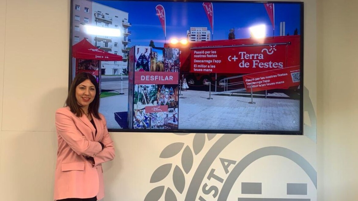 L’exposició itinerant de realitat augmentada ‘Terra de Festes’ arriba a Elx el 25 i 26 de març