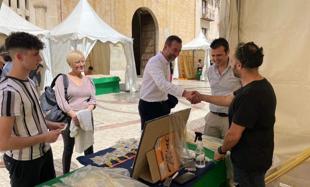 VISITA ALCALDE PALMA BLANCA (4)