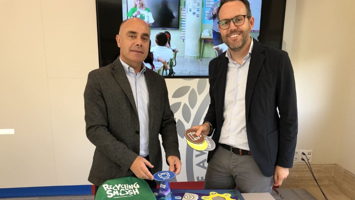 Más de 5.000 escolares aprenden cómo reciclar a través de una campaña impulsada por el Ayuntamiento y la UTE Elche