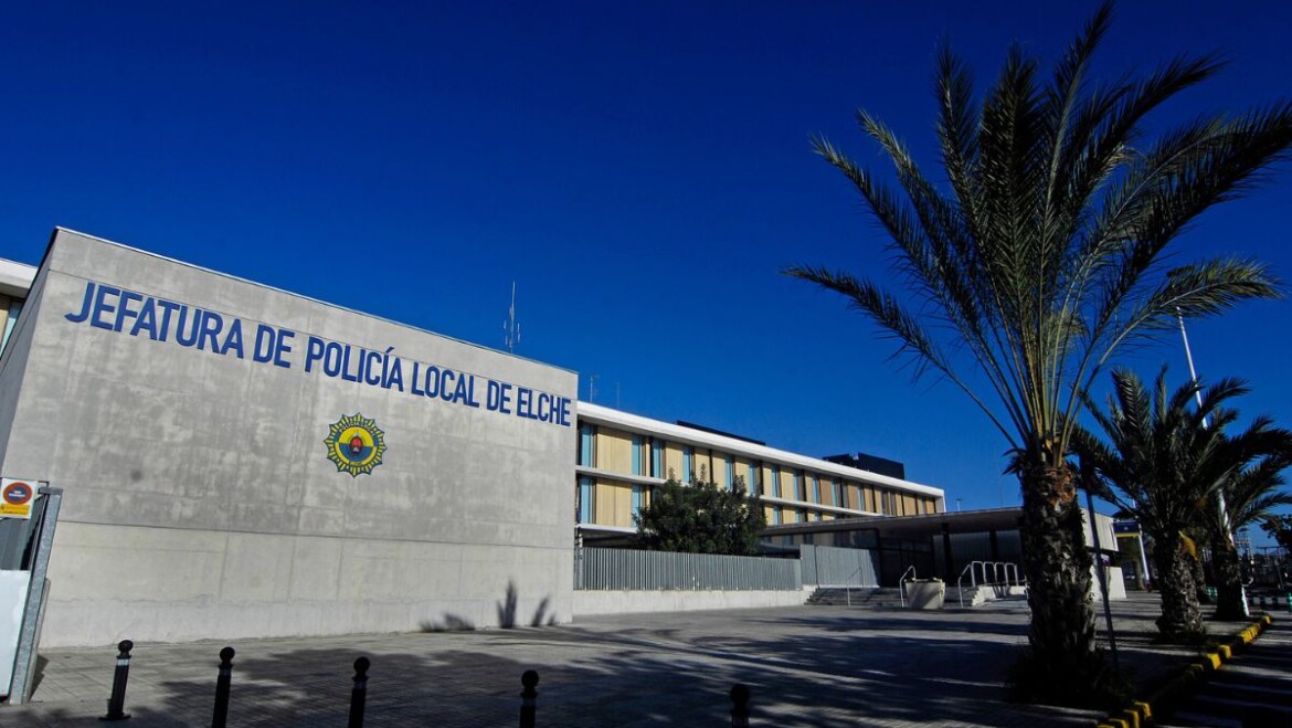 Detenido un hombre por robar un bolso y utilizar una tarjeta de crédito