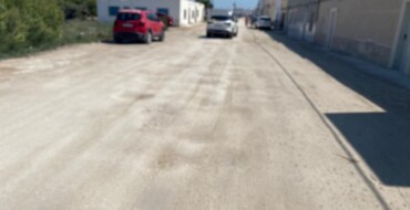 El Ayuntamiento comienza los trabajos de reparación del camino del Pinet