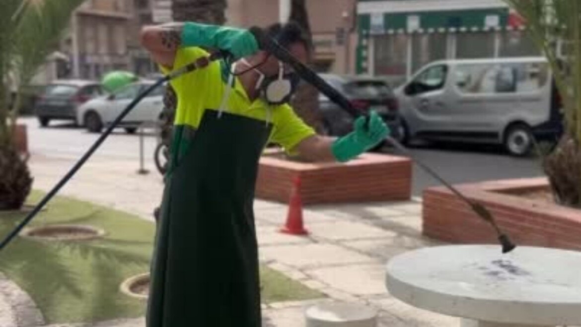 L’Ajuntament inicia un pla de xoc de neteja en barris i pedanies