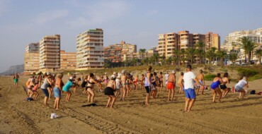 La playa de Arenales y El Altet acogen las actividades deportivas del programa En forma