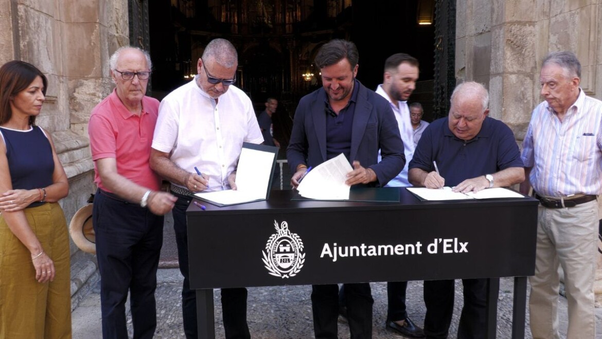 El Ayuntamiento se compromete a luchar en la búsqueda de financiación para restaurar Santa María