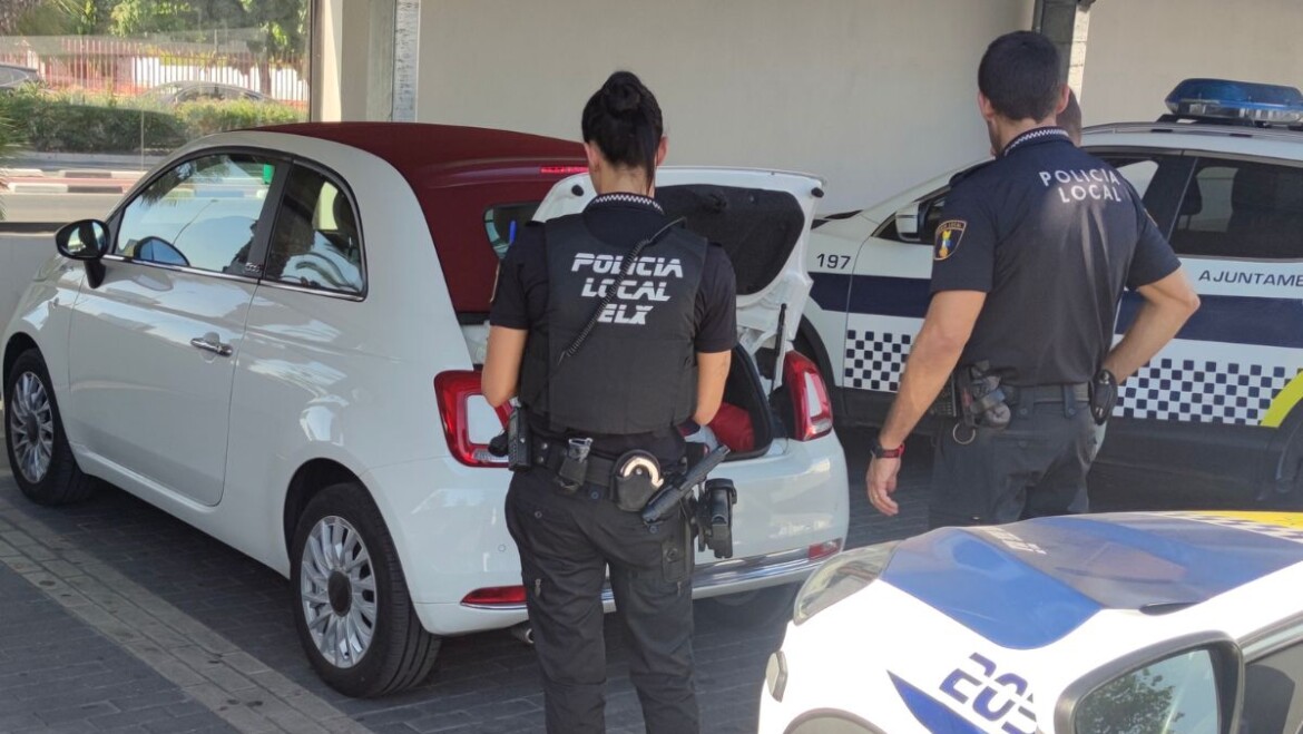 Detenido por sustraer un vehículo francés gracias a la colaboración de varios policías locales