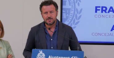 El Ayuntamiento baja un 1% el IBI, y un 1,5% los impuestos de vehículos, IAE y el ICIO