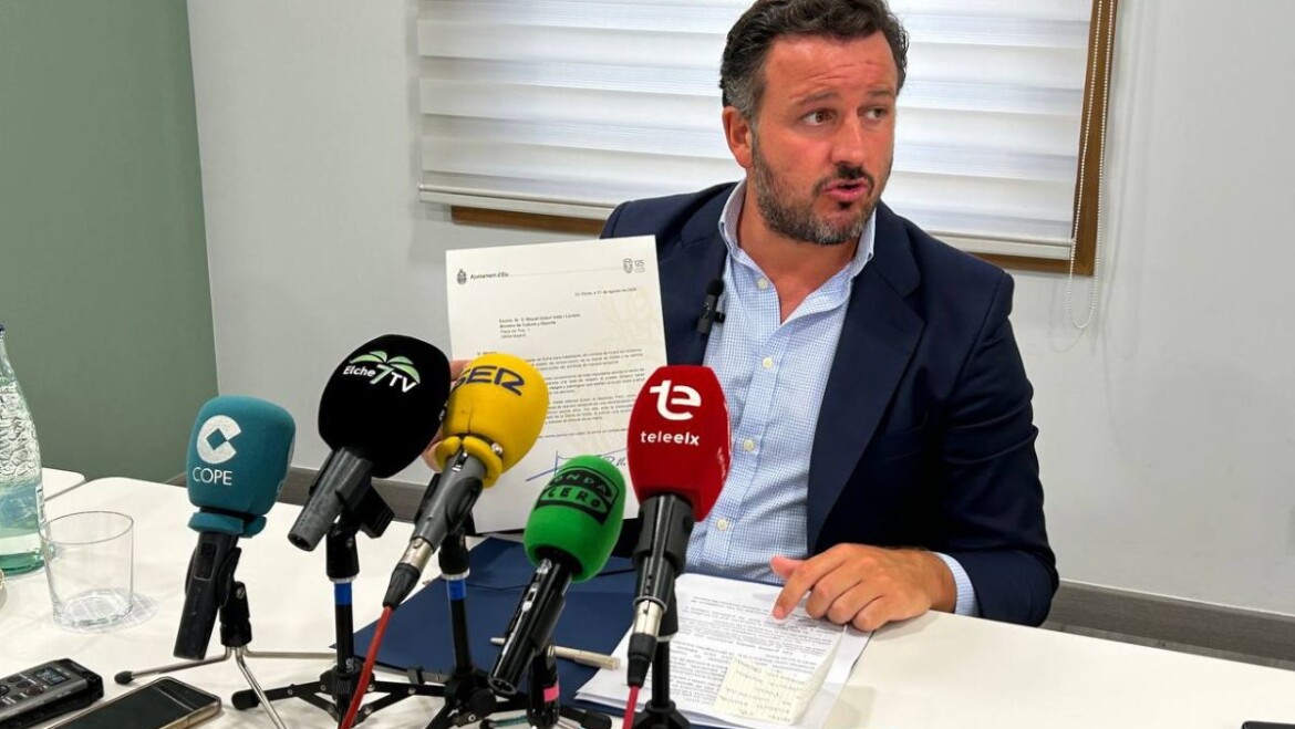 El gobierno municipal inicia el curso político con el objetivo de llevar el transporte a las pedanías