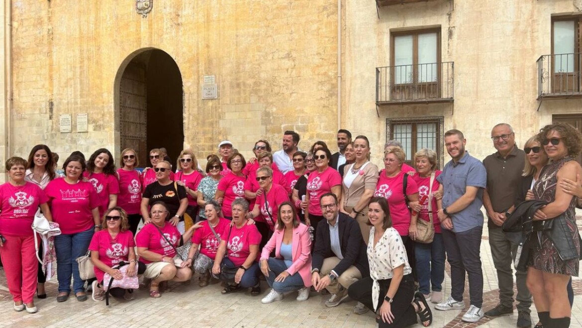 Mujeres afectadas por el cáncer de mama reclaman mayor inversión en investigación en el día mundial de la lucha contra esta enfermedad