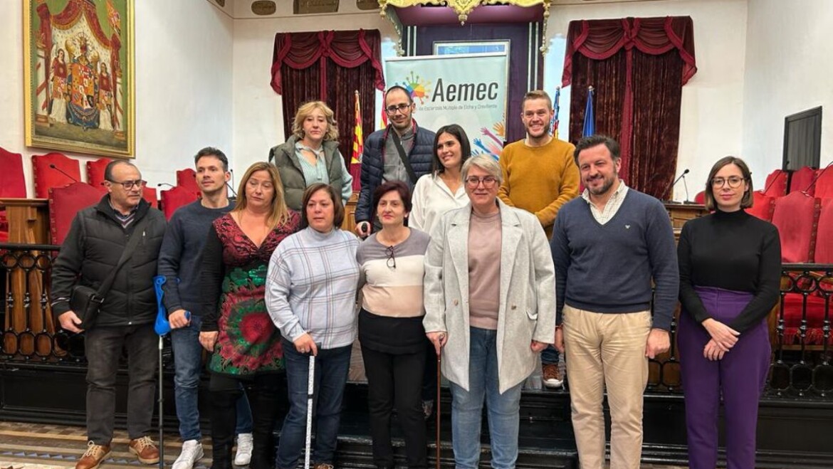 AEMEC exposa les seues reivindicacions en el Dia de l’Esclerosi Múltiple