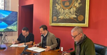 El Ayuntamiento firma un convenio con el Club Deportivo Squash para la creación de una Escuela Municipal de Patinaje sobre Hielo