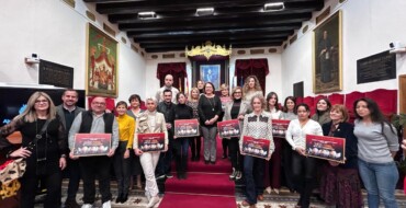 Comercio reparte 14.000 euros entre los premiados en el Concurso de Escaparatismo Navideño