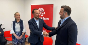 Elx cedeix una parcel·la a Càritas per a la construcció d’un Centre de Baixa Exigència per a Persones sense Llar