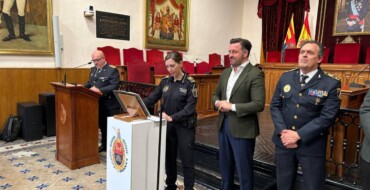 Toma de posesión de cinco nuevos inspectores de la Policía Local de Elche